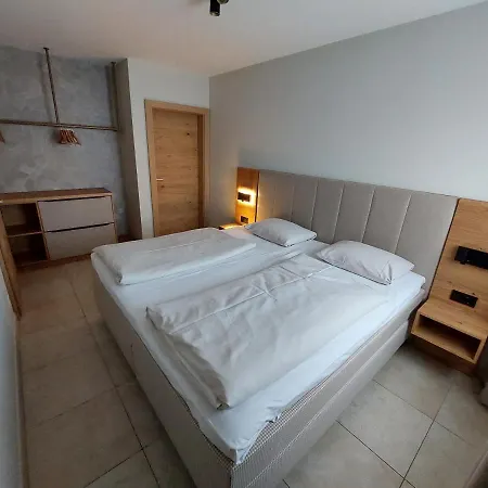 Auhof Wirtshaus & Apart-hotel Kaprun