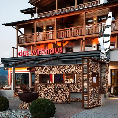 アパートホテル Auhof Wirtshaus &