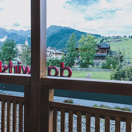 Auhof Wirtshaus & Aparthotel Kaprun