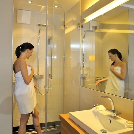 Aparthotel Auhof Wirtshaus &