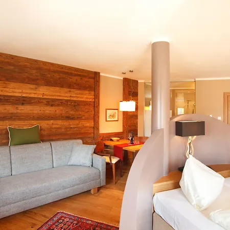 Auhof Wirtshaus&suiten 4*