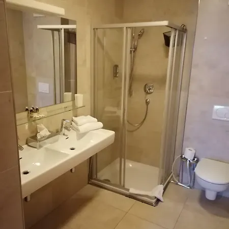 Apart Otel Auhof Wirtshaus &