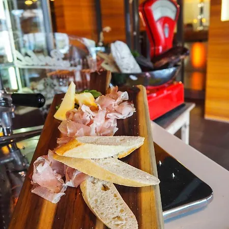 Apart Otel Auhof Wirtshaus & Kaprun