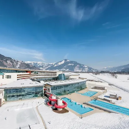 アパートホテル Auhof Wirtshaus &