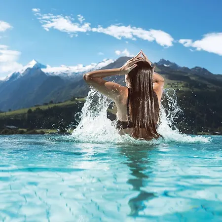 Auhof Wirtshaus & Aparthotel 4*