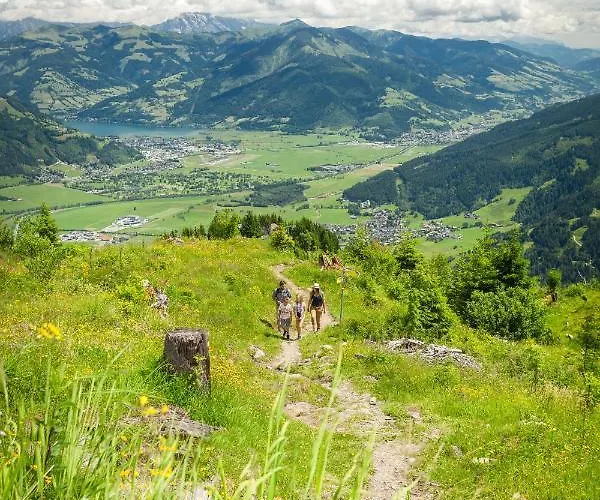 Auhof Wirtshaus & Hotel apartamentowy Kaprun